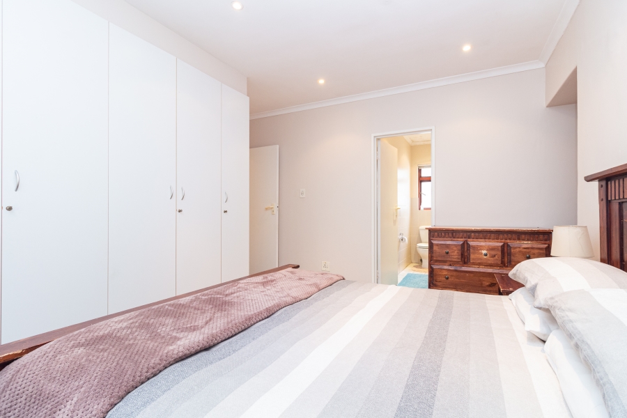 4 Bedroom Property for Sale in Pinelands Western Cape